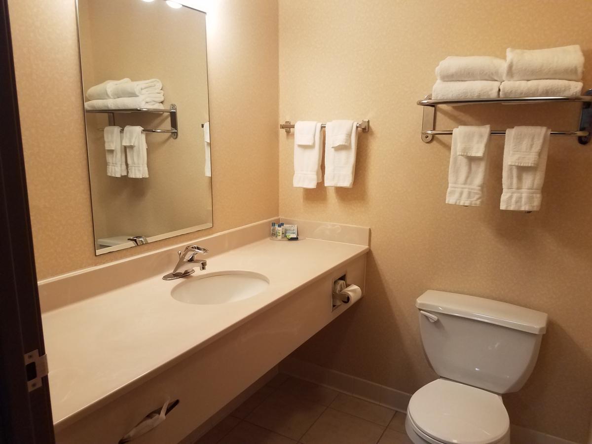 Oak Hill Inn & Suites Canton Εξωτερικό φωτογραφία